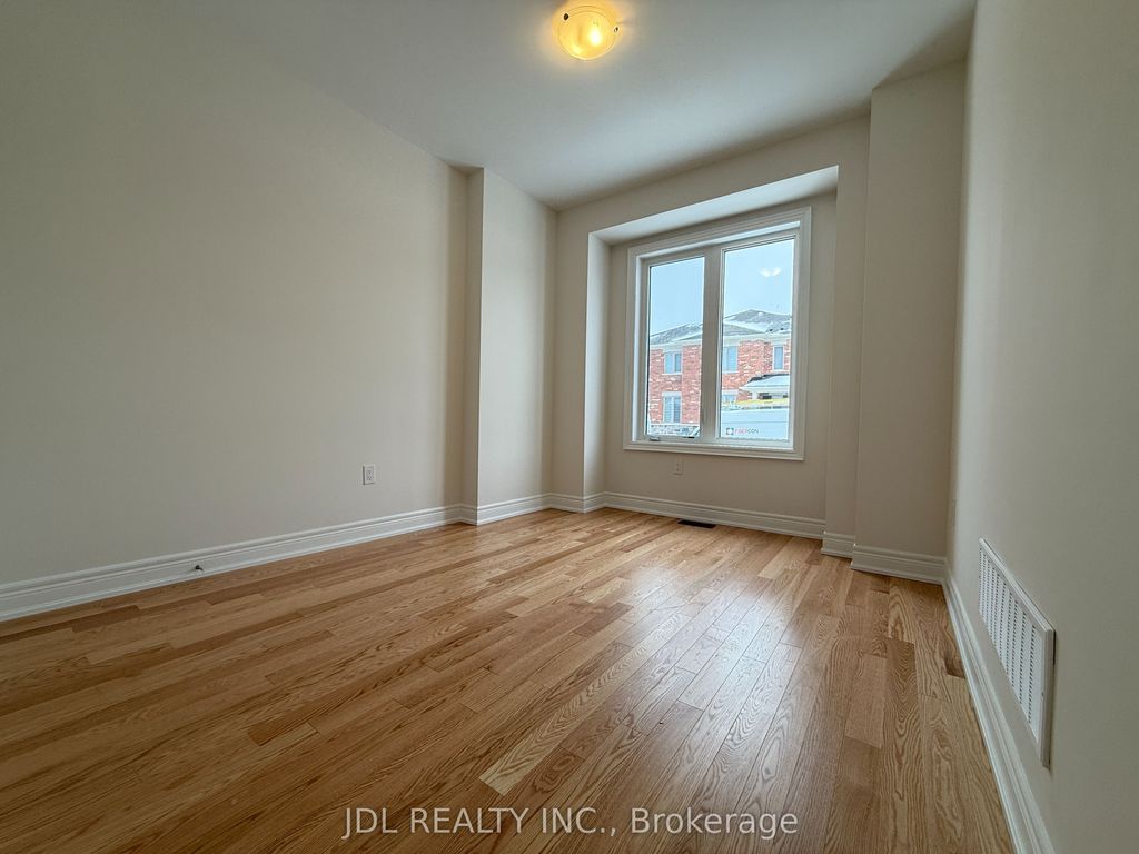 Photo of 3017 GATESTONE Path, Pickering, ON L1X 0R4 (MLS # E12679242)