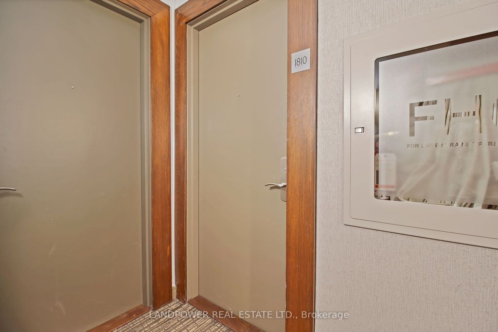Photo of 761 Bay Street #1810, Toronto, ON M5G 2R2 (MLS # C12423792)