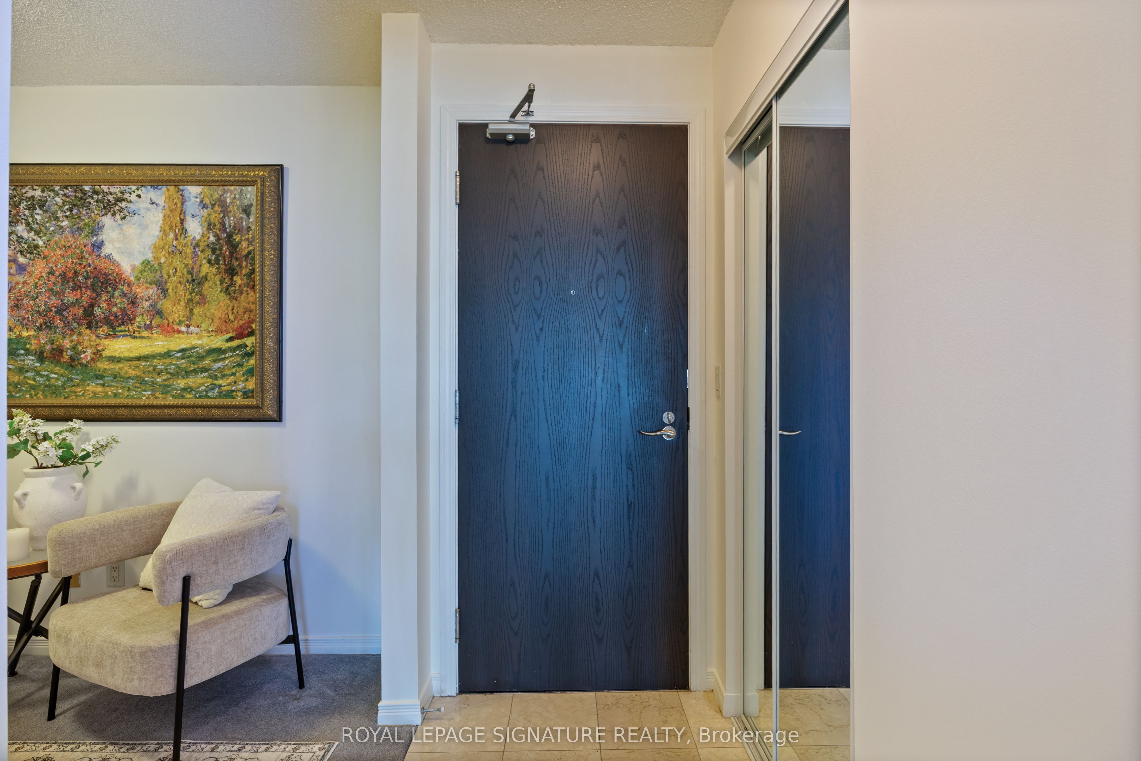 Toronto, ON M3B 3S5, Canada, 2 Bedrooms Bedrooms, ,1 BathroomBathrooms,Residential,Active,130837