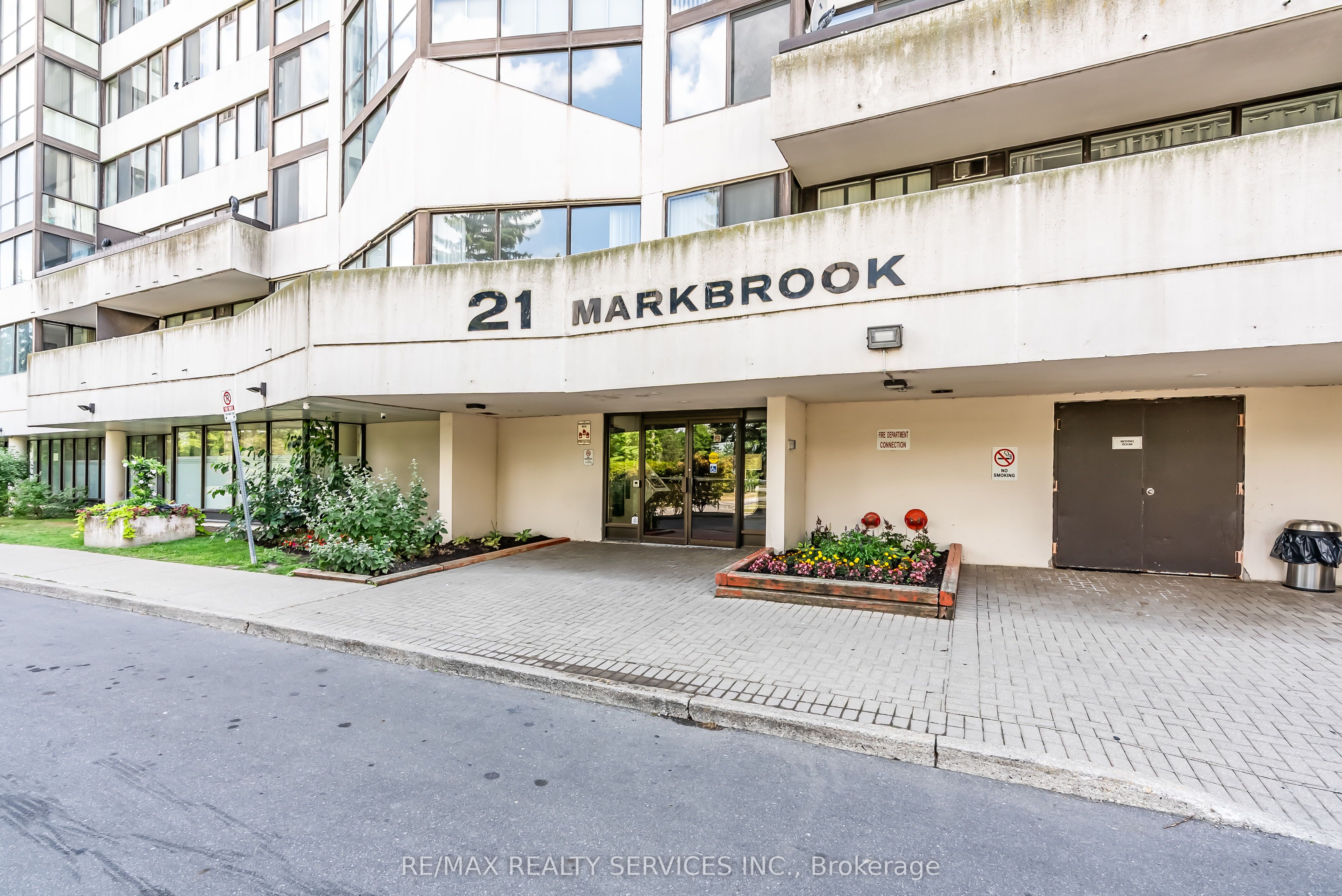 21 Markbrook Lane N 306