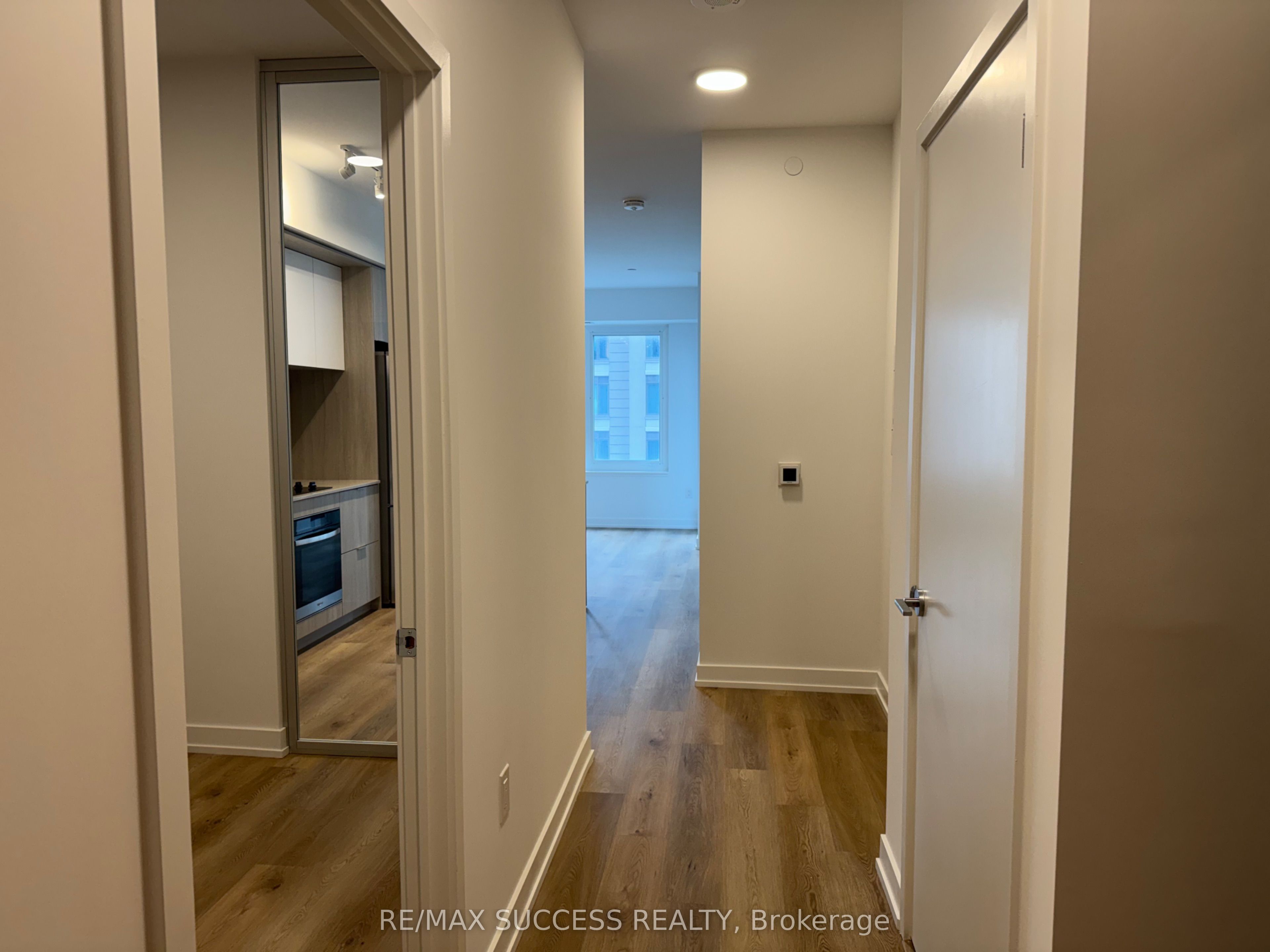 395 Square One Drive 1607