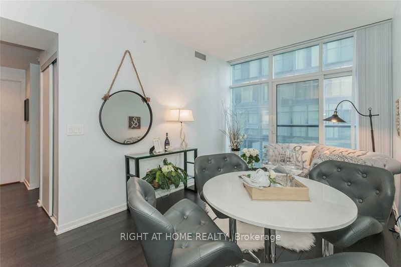 36 Lisgar Street 812W