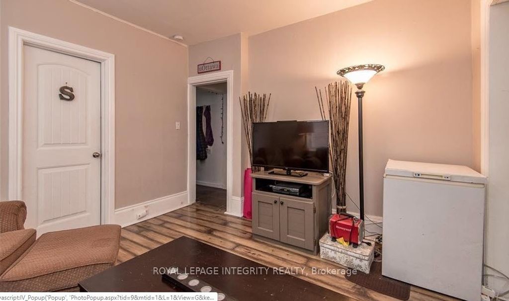 Photo of 521 CHAPEL Street, Lower Town - Sandy Hill, ON K1N 8A1 (MLS # X12472292)