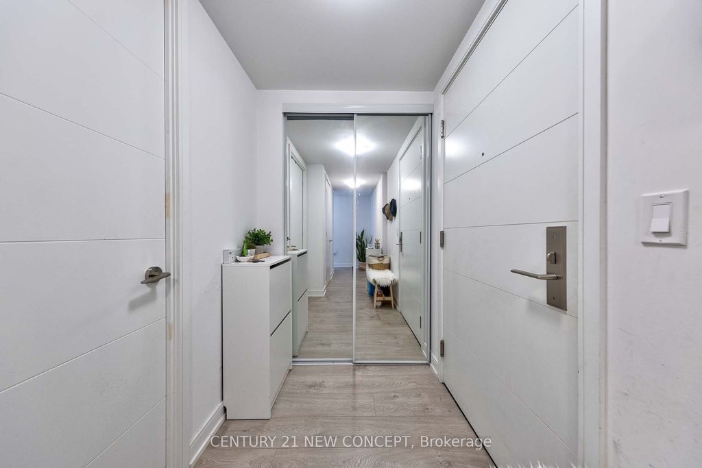 Photo of 50 Wellesley Street E #508, Toronto, ON M4Y 0C8 (MLS # C12438181)