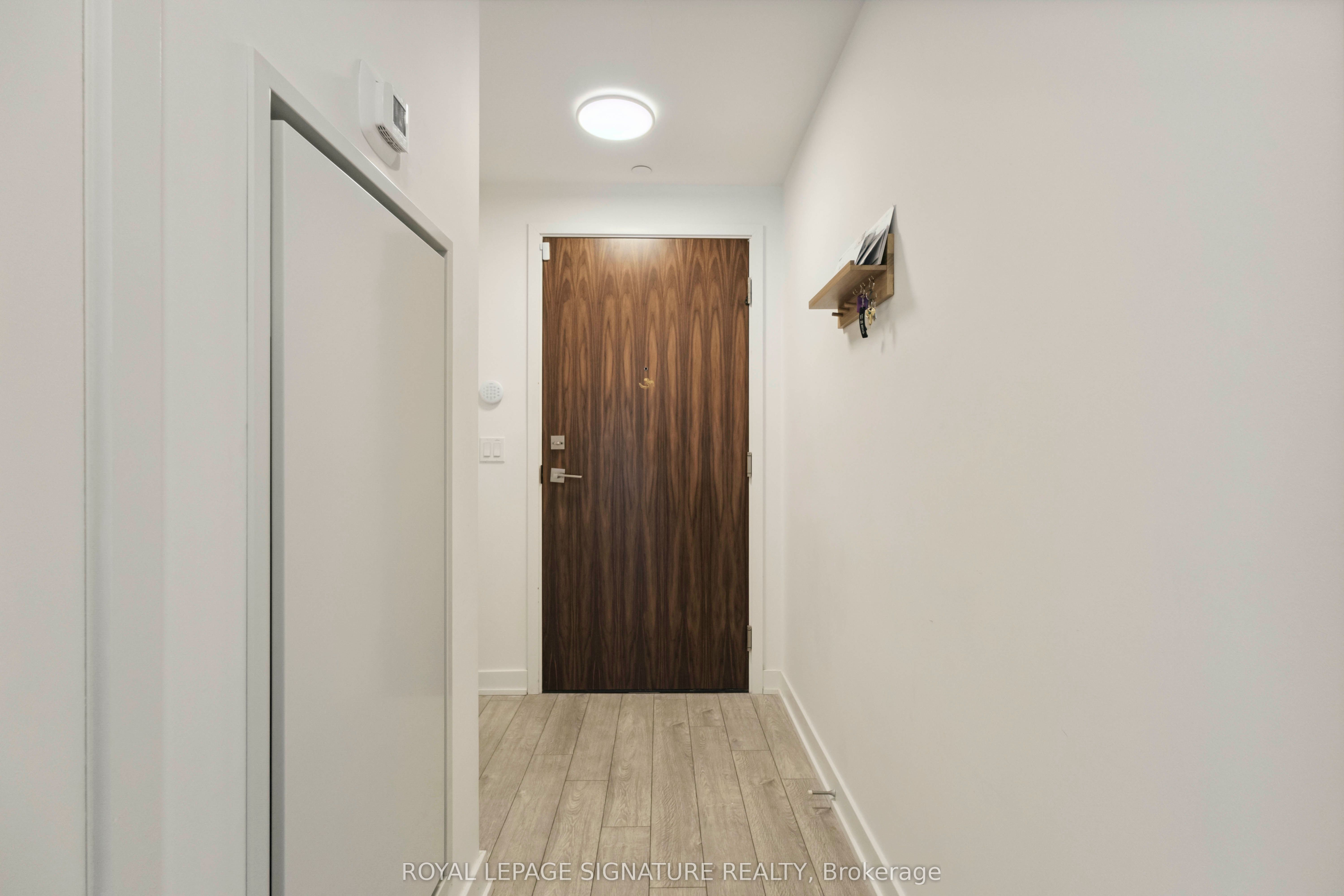665 Queen Street E 313