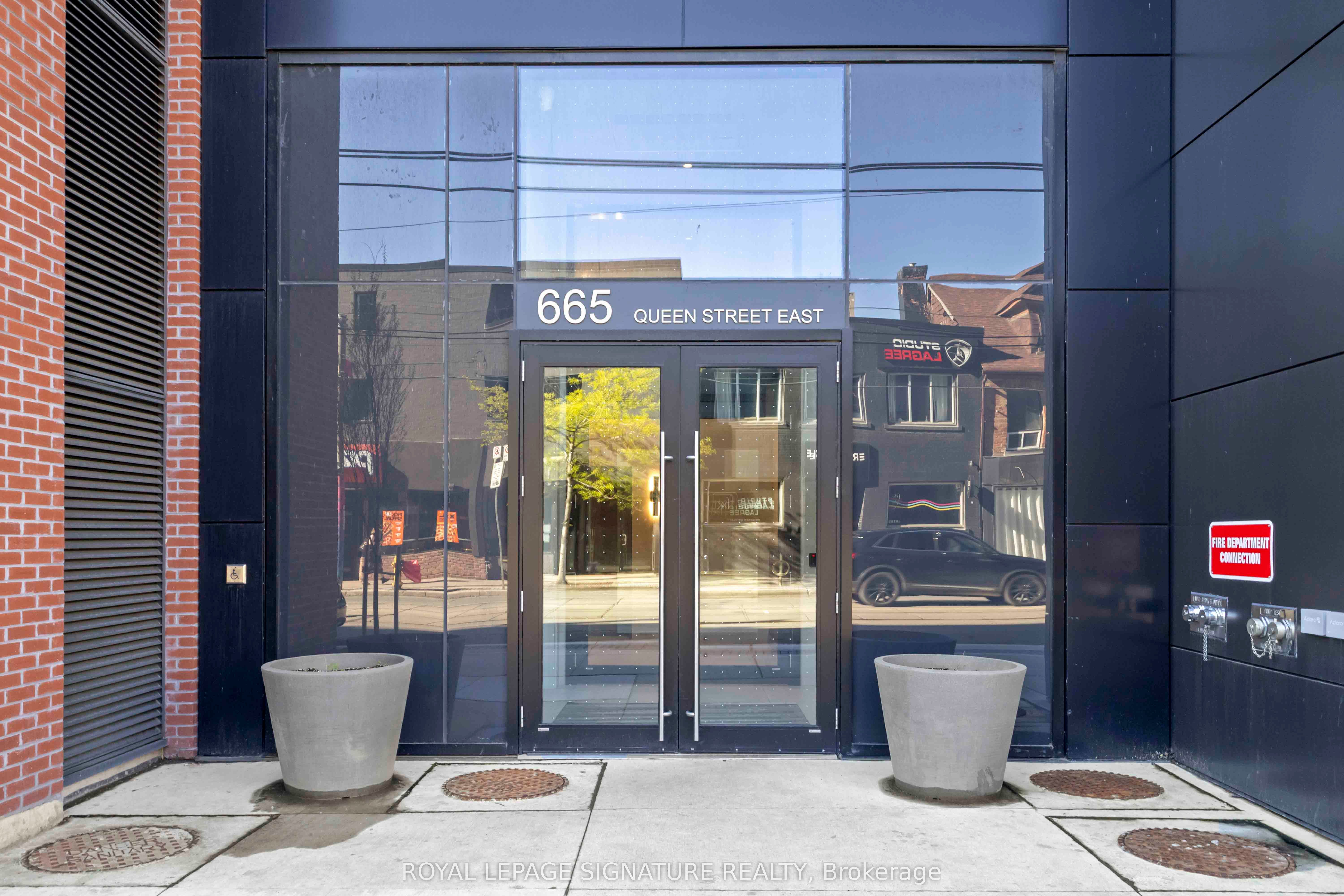 665 Queen Street E 313