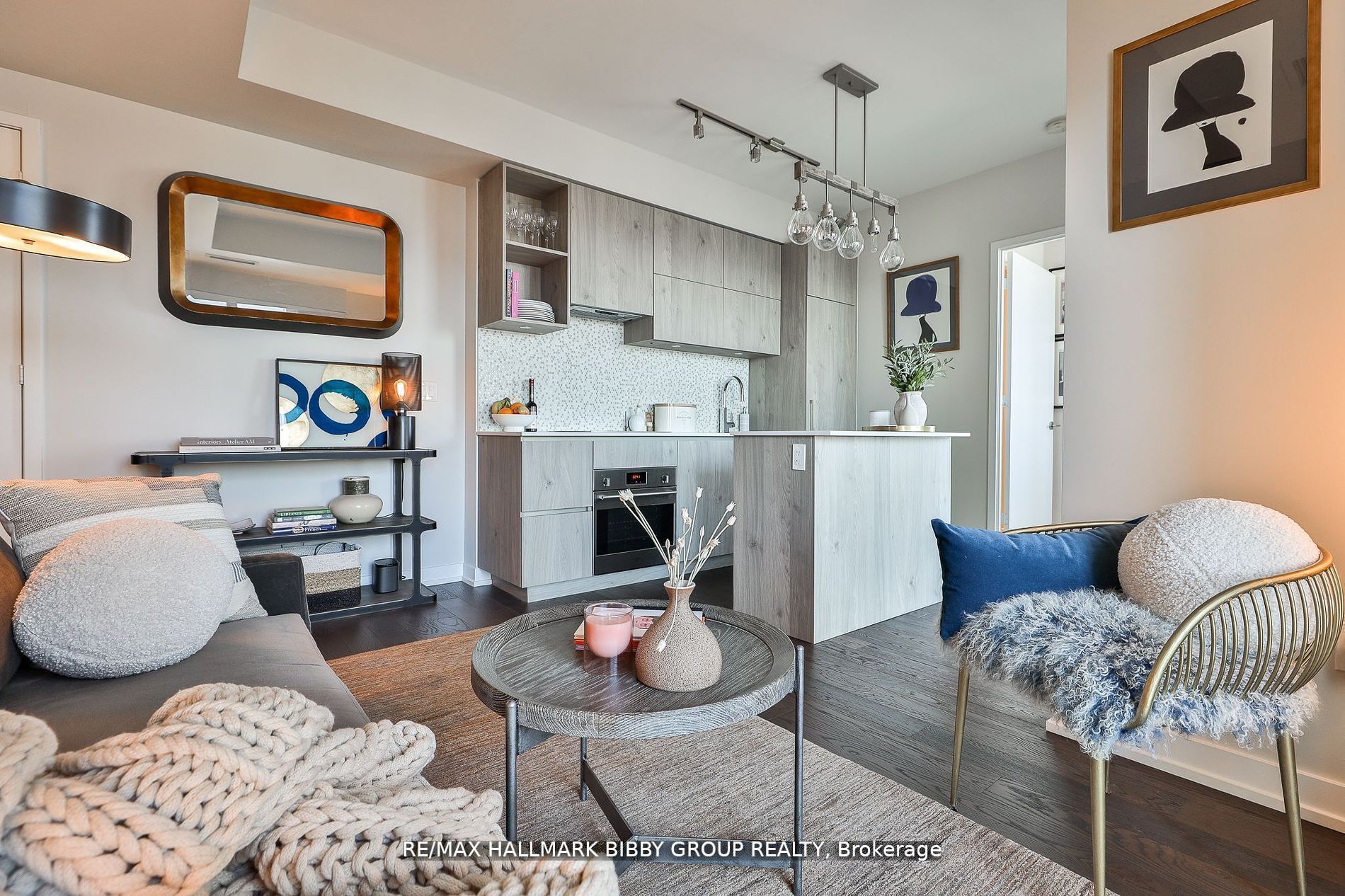 1 Yorkville Avenue 5008