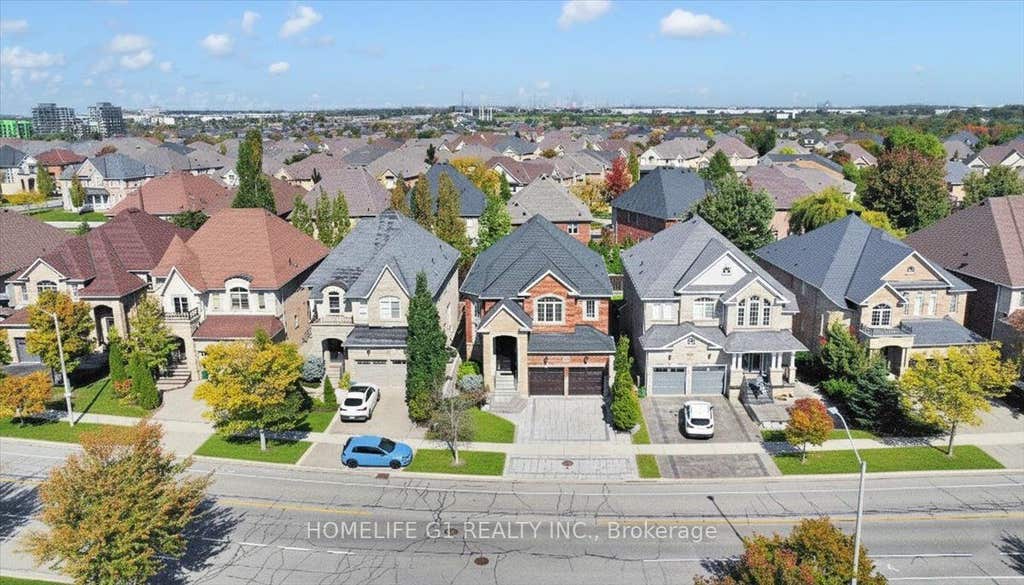 Photo of 2355 North Ridge Trail, Oakville, ON L6H 0A8 (MLS # W13471596)