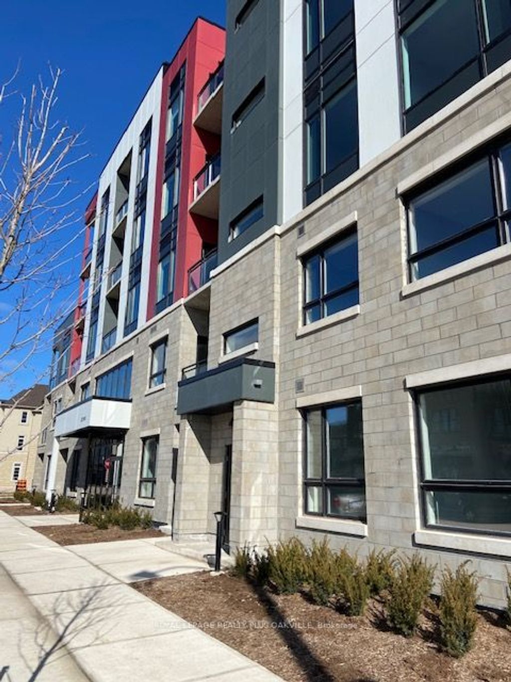 Photo of 3285 Carding Mill Trail #407, Oakville, ON L6M 1S1 (MLS # W12399252)