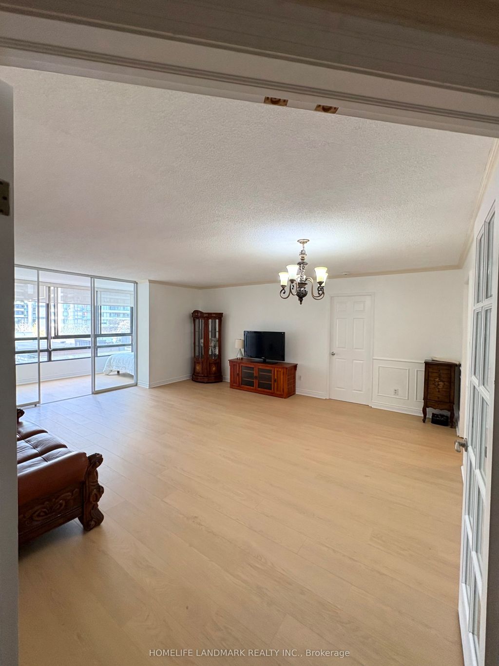 Photo of 77 Carlton Street #704, Toronto, ON M5B 2J7 (MLS # C13114340)