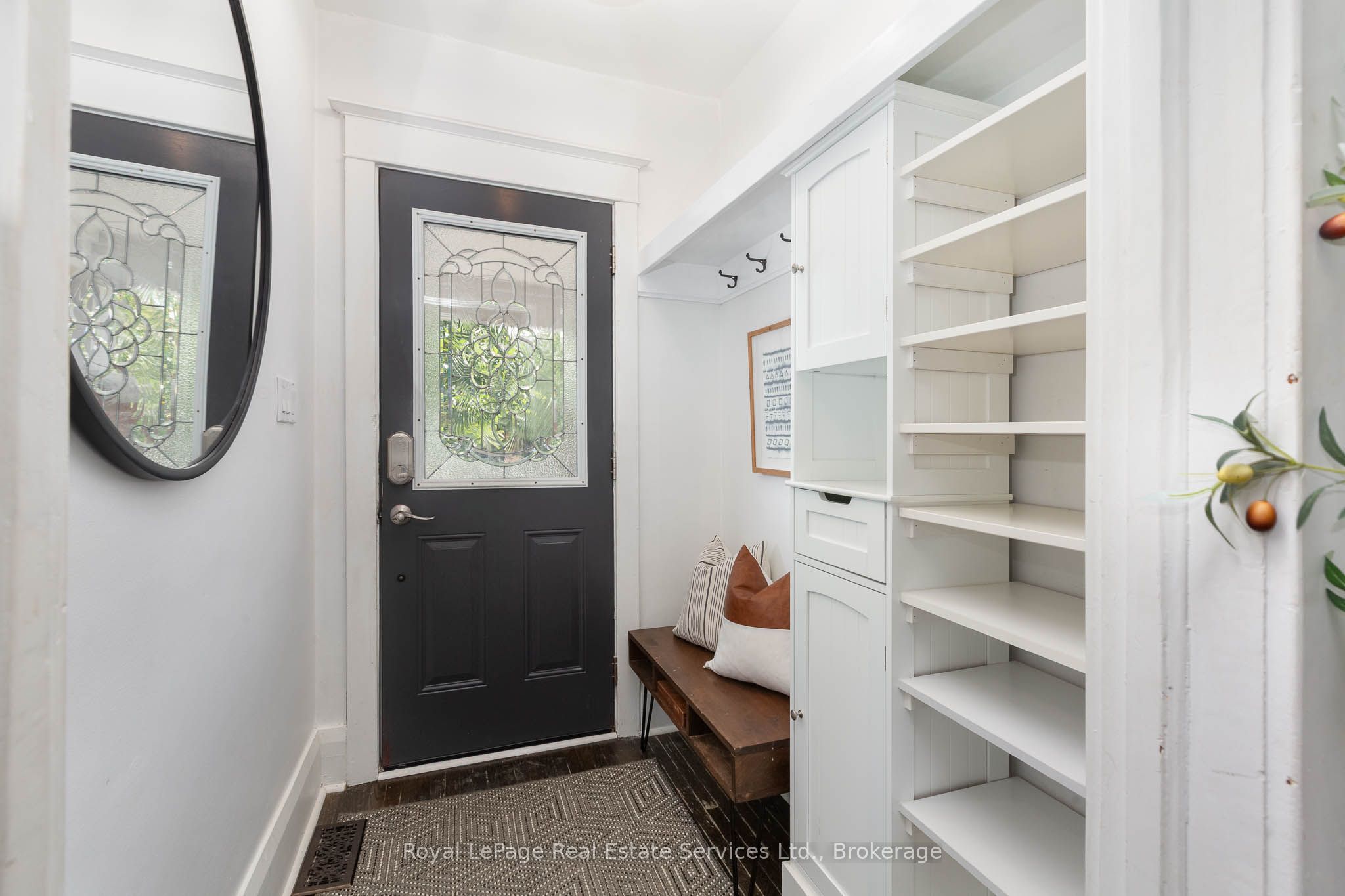 12 Newmarket Avenue