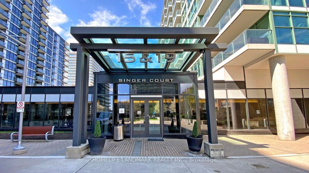Photo of 15 Singer Court #305, Toronto, ON M2K 0B1 (MLS # C13433980)