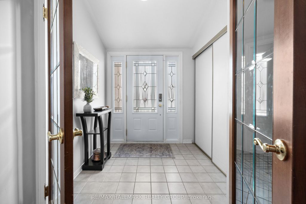 Photo of 2836 Mozart Court, Blossom Park - Airport and Area, ON K1T 2P7 (MLS # X12869050)