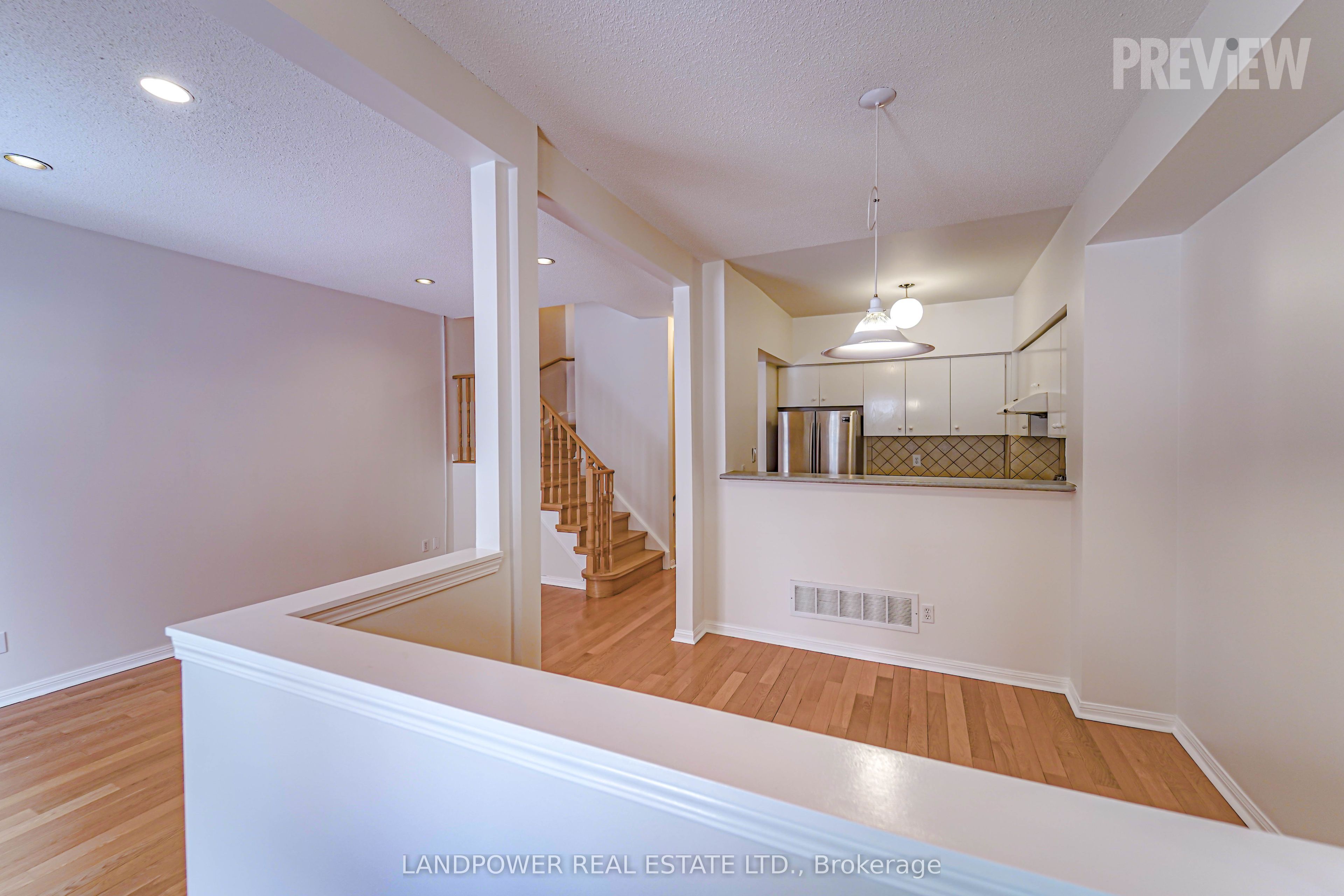 18 St Moritz Way 2