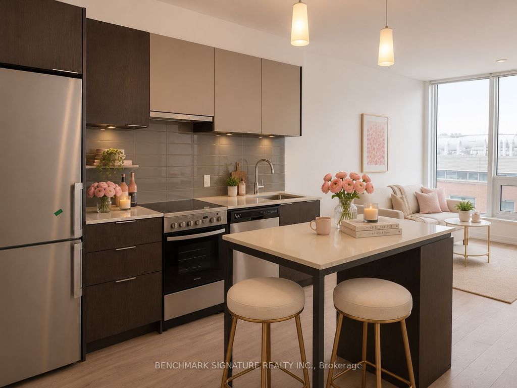 Photo of 203 College Street #606, Toronto, ON M5T 0C8 (MLS # C13138994)