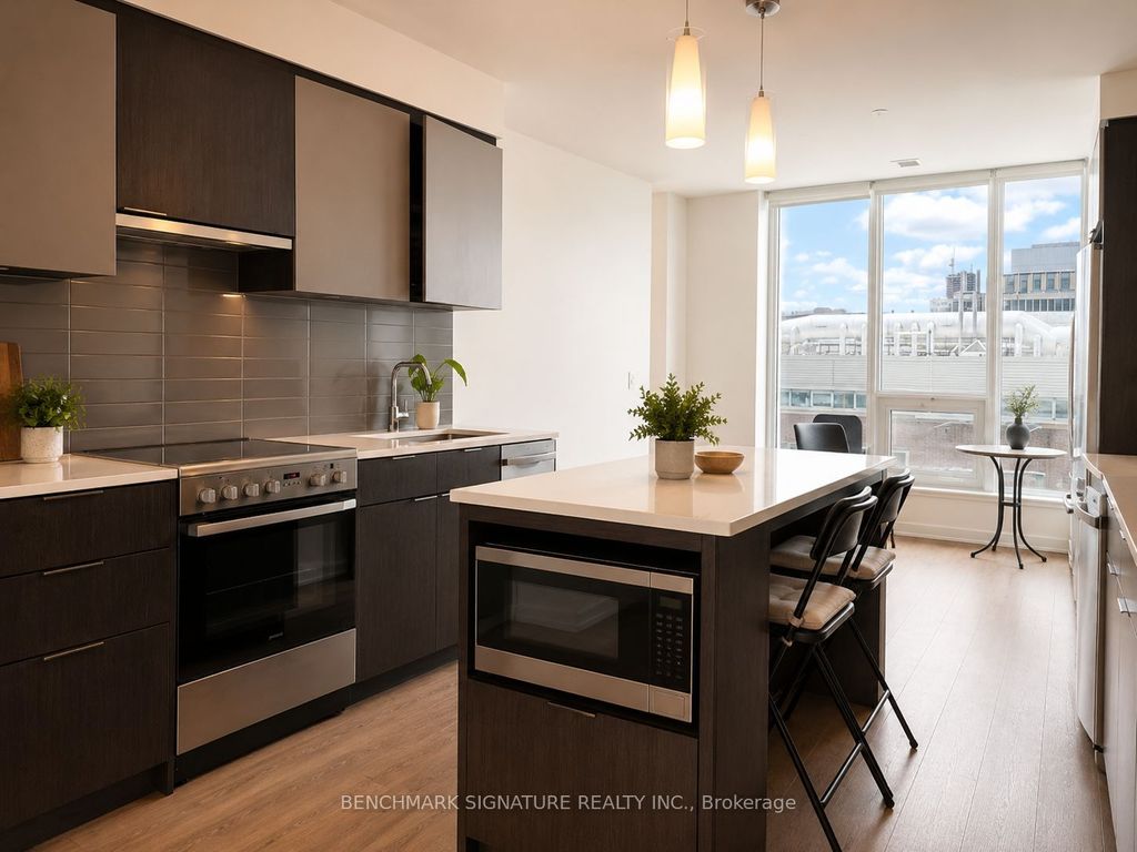 Photo of 203 College Street #606, Toronto, ON M5T 0C8 (MLS # C13138994)