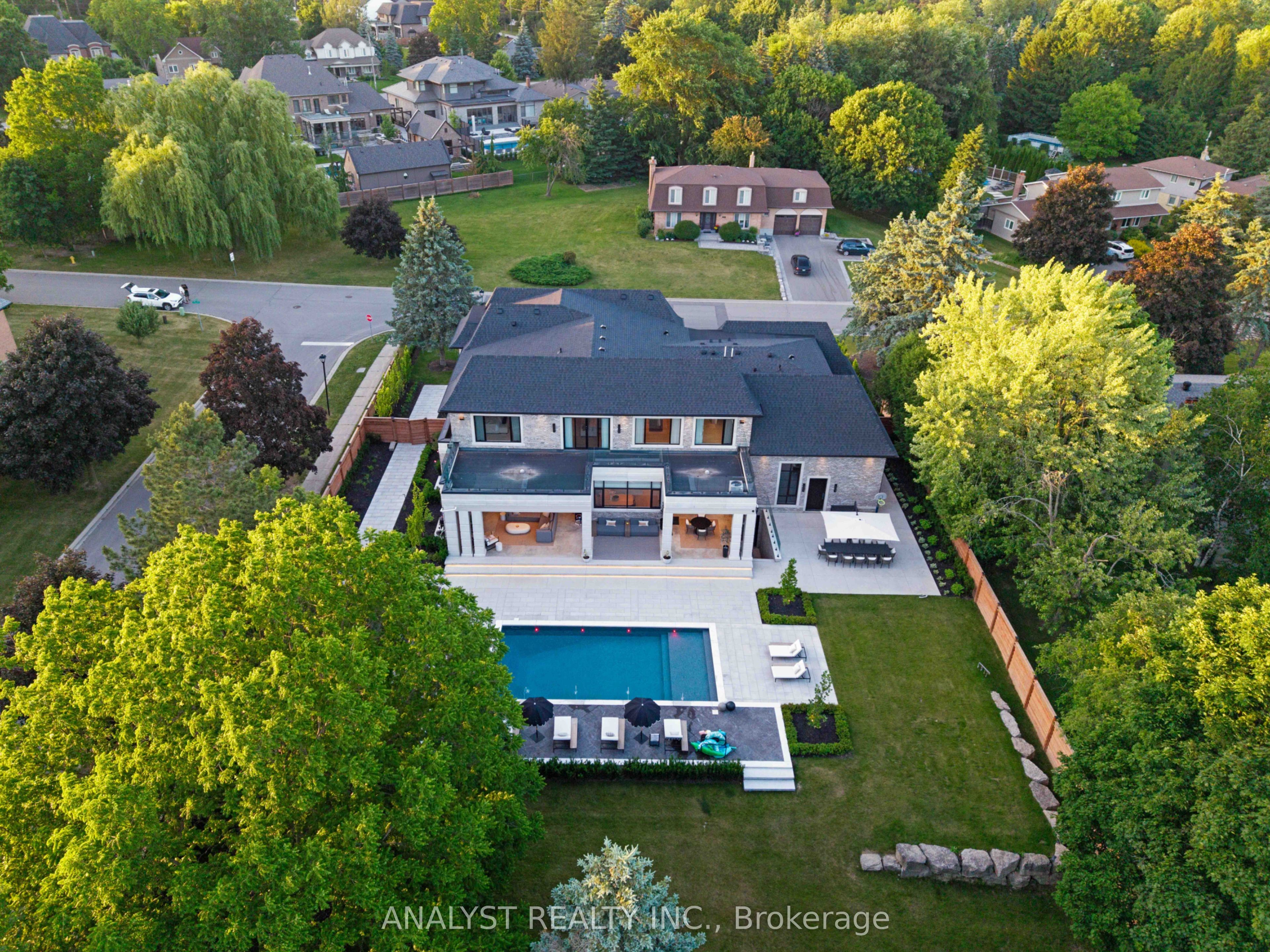 81 Ellis Avenue