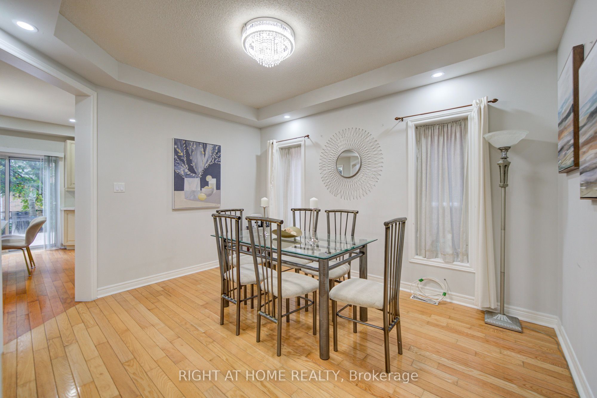 81 Old Colony Road