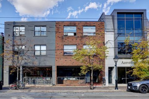 894 College Street Toronto ON M6H 1A4