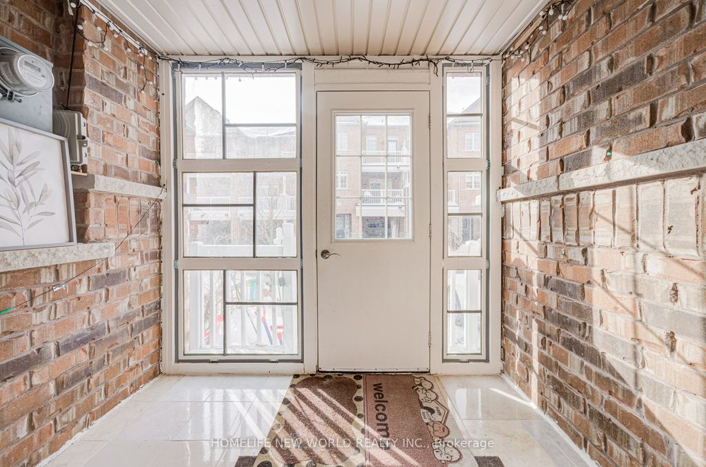 Photo of 25 SPIV GROVE Way, Markham, ON L6E 0T6 (MLS # N12785956)