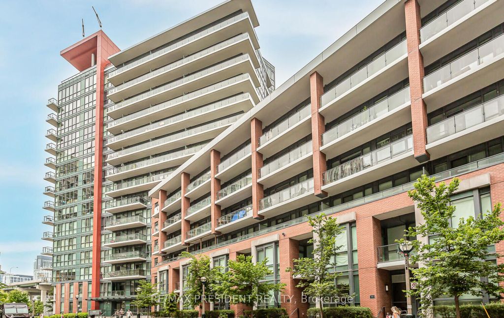 Photo of 50 Bruyeres Mews #901, Toronto, ON M5V 0H8 (MLS # C13003846)