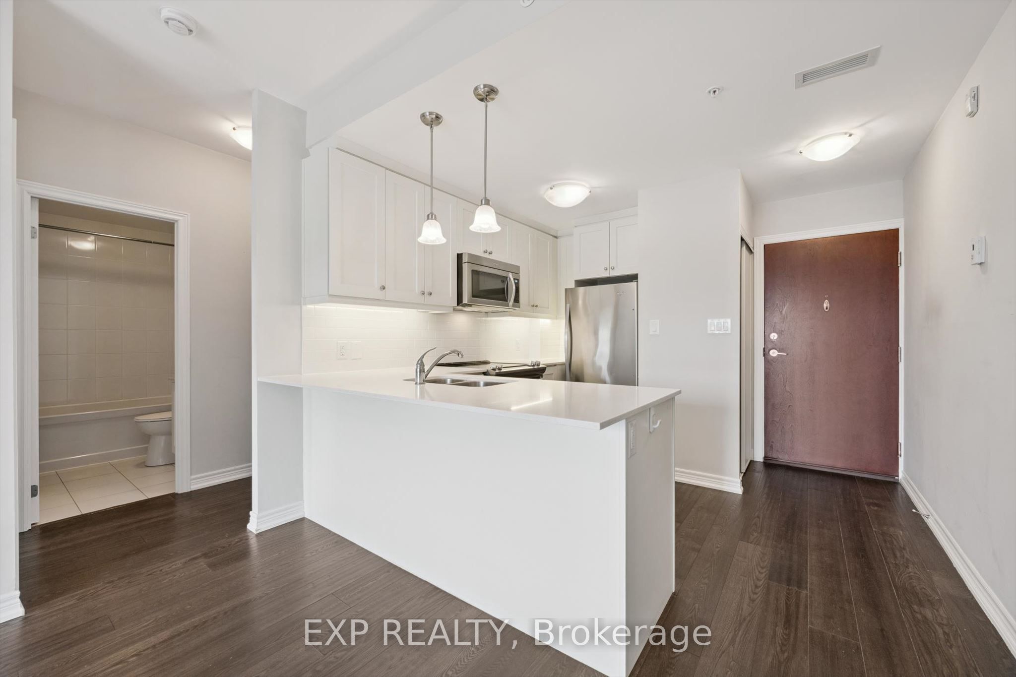 73 Washington Avenue 302