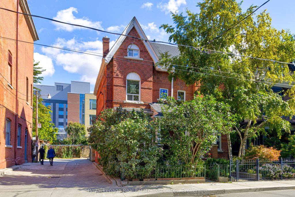 Photo of 101 Dovercourt Road, Toronto, ON M6J 3C2 (MLS # C12459050)