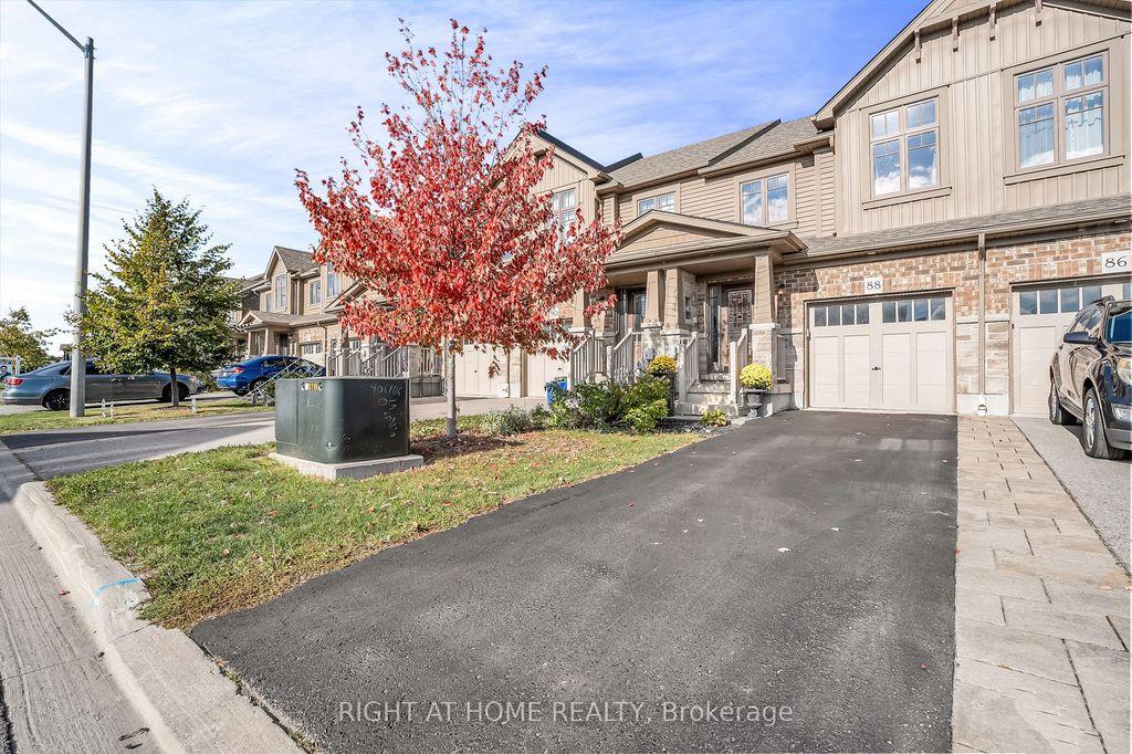 Photo of 88 Winterton Court N, Orangeville, ON L9W 6Z7 (MLS # W12920576)