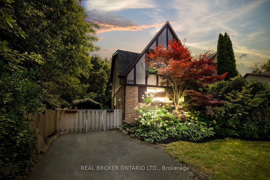 Photo of 400 Wickham Court, Oshawa, ON L1K 1N3 (MLS # E12455694)