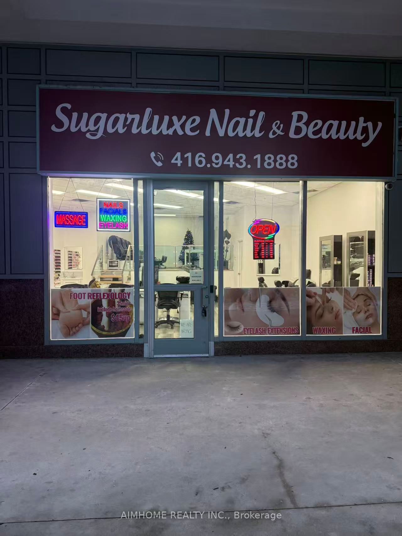 Photo 1 of 4 — 6A Yonge Street, Toronto, ON M5J 2T5