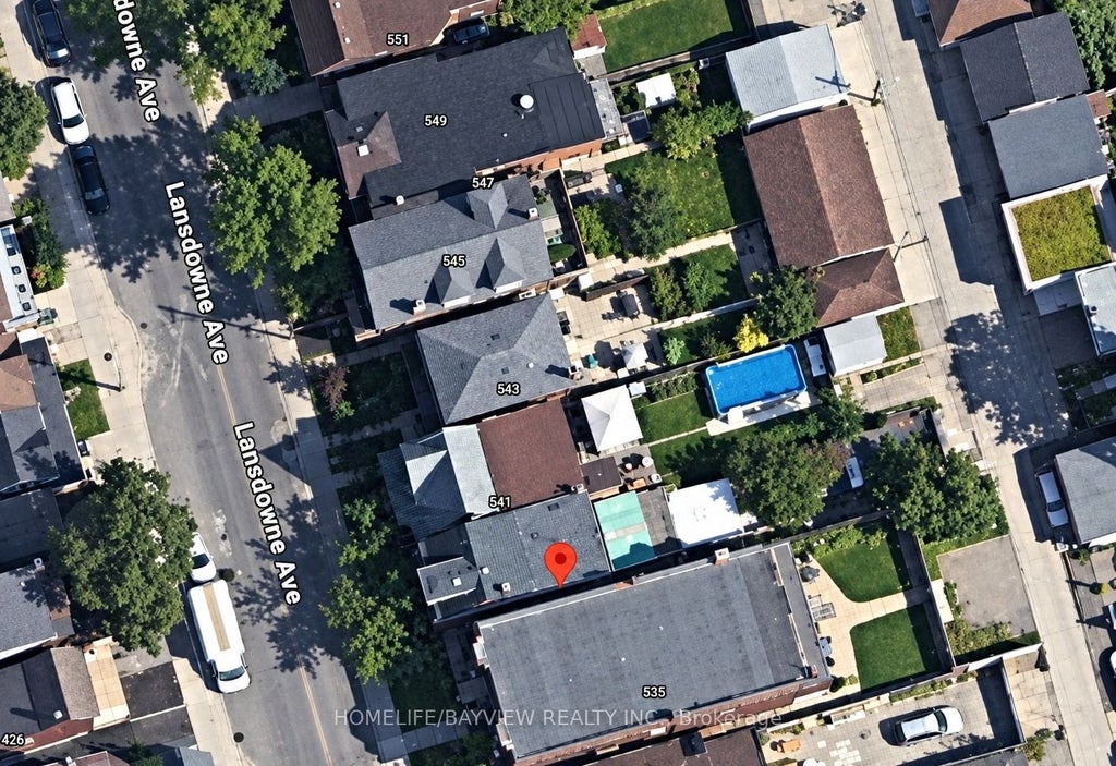 Photo of 539 Lansdowne Avenue, Toronto, ON M6H 3Y2 (MLS # C13830694)