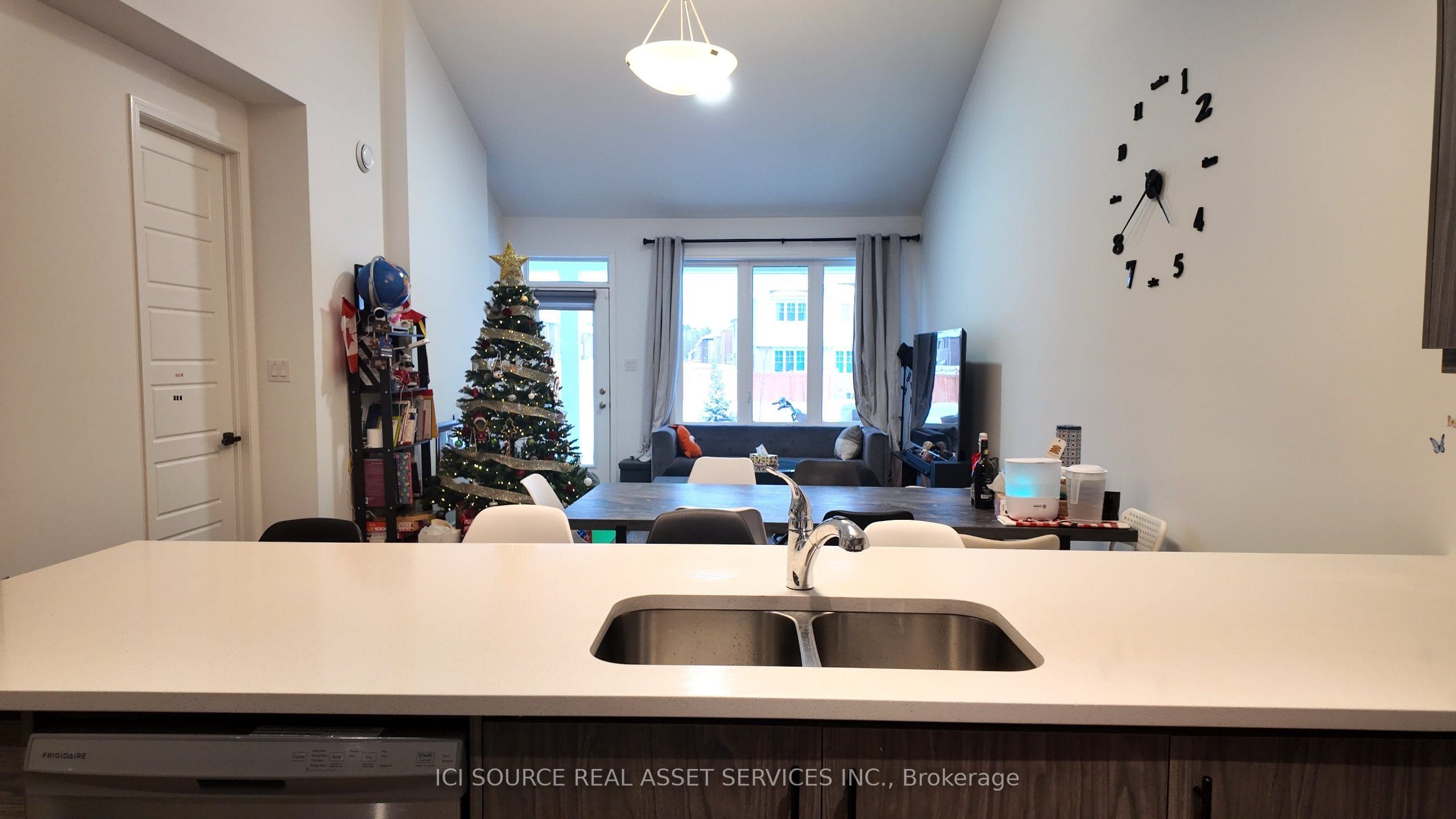2969 Murphy Place