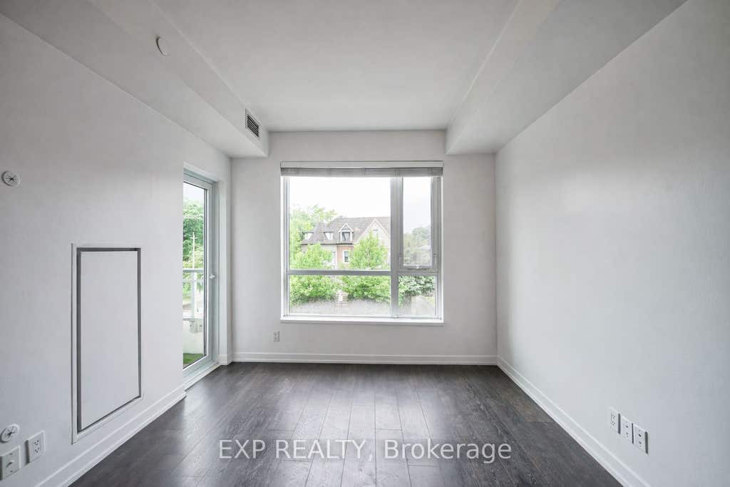 Photo of 223 St Clair Avenue W #209, Toronto, ON M4V 1R3 (MLS # C13238080)