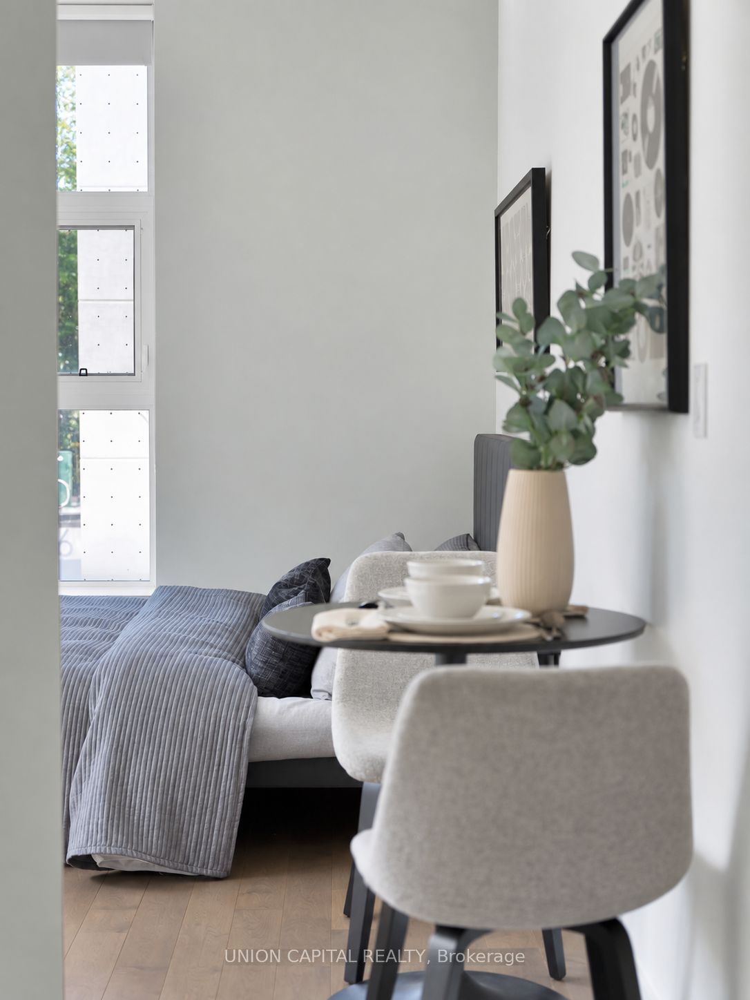10 Willison Square 202