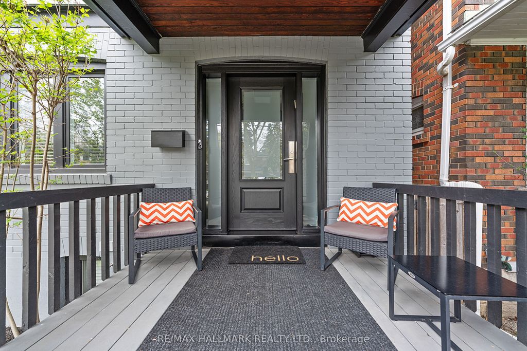 Photo of 176 Melrose Avenue, Toronto, ON M5M 1Z1 (MLS # C12712654)