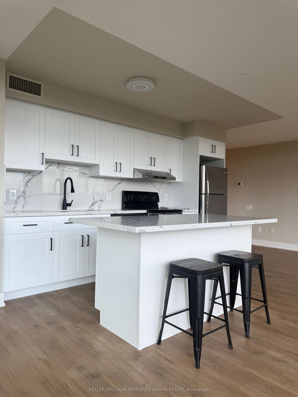 Photo of 1048 Broadview Avenue #308, Toronto, ON M4K 2B8 (MLS # E12488378)