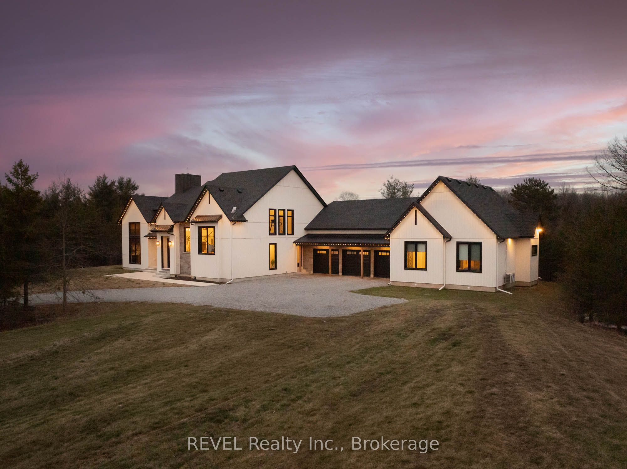 3901 White Road