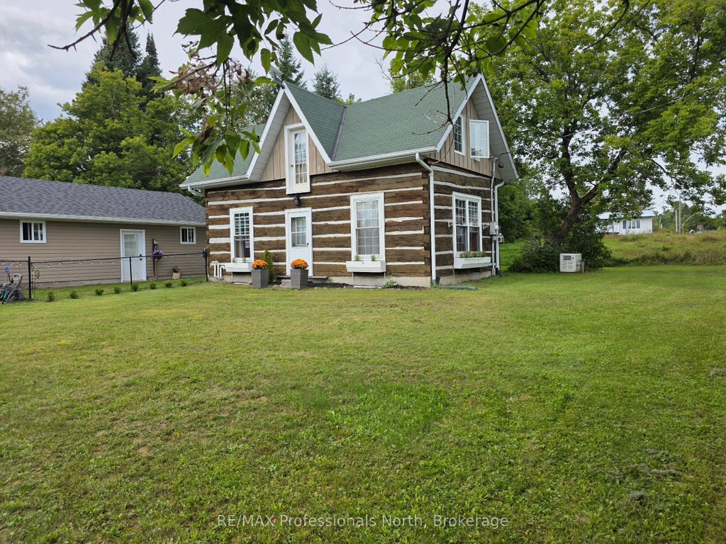 Photo of 2148 Stisted Road S, McMurrich/Monteith, ON P0A 1Y0 (MLS # X13768756)