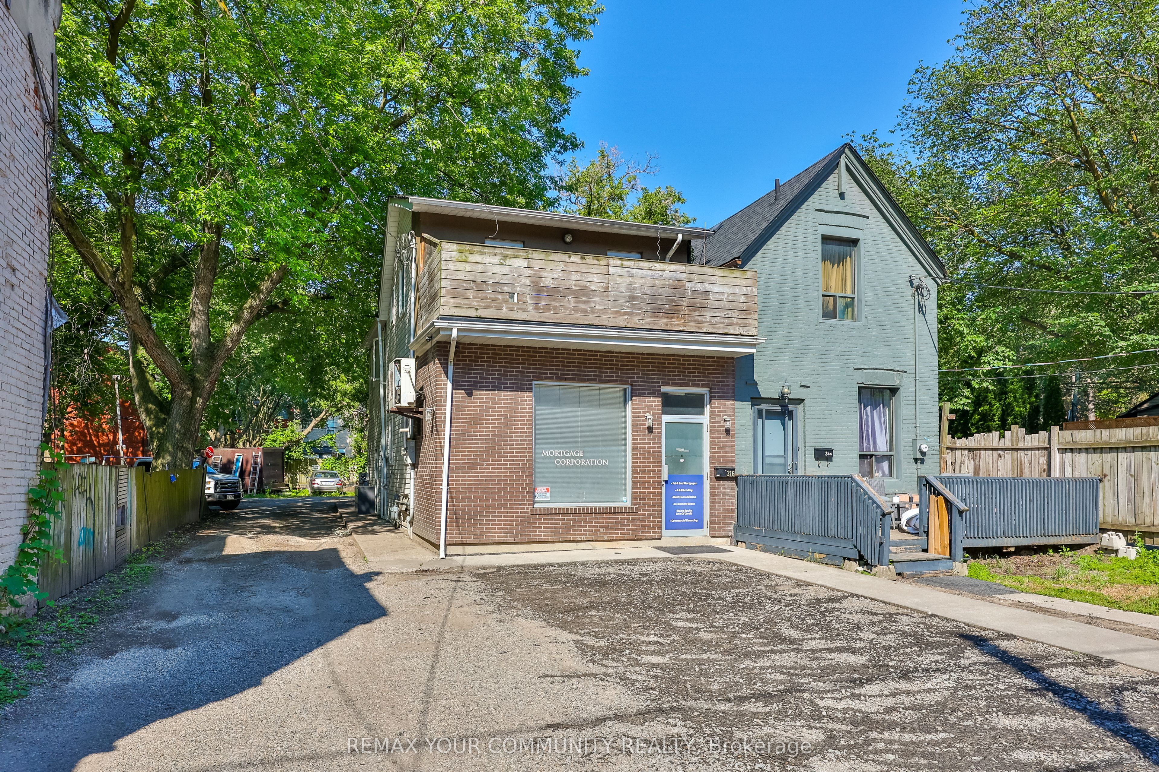 316 Dufferin Street