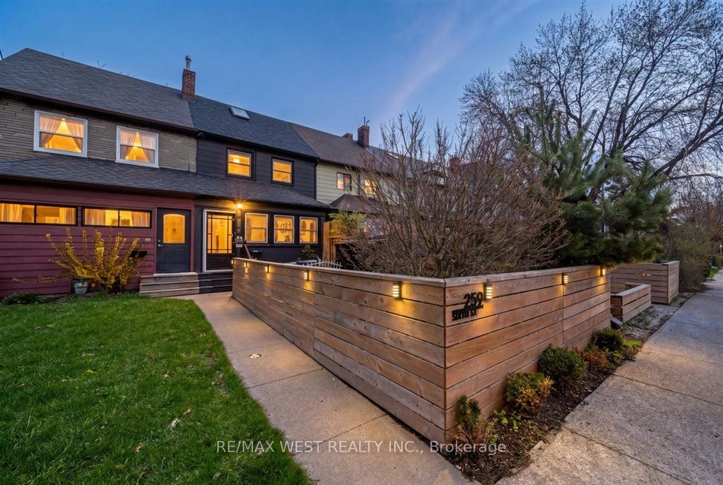 Photo of 259 Sixth Street, Toronto, ON M8V 3A8 (MLS # W13076806)