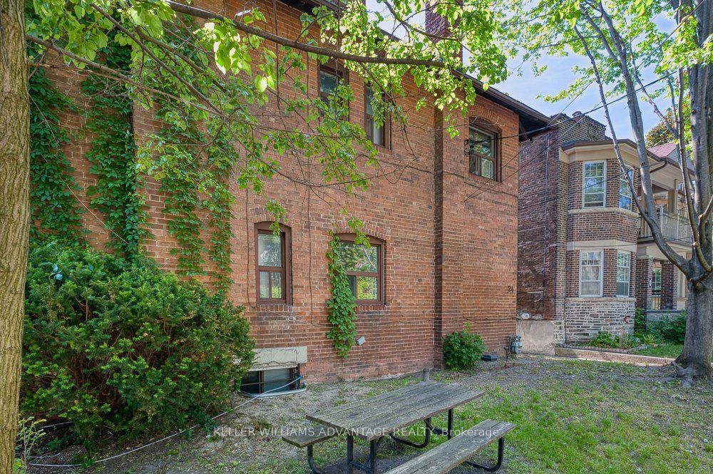 24 Indian Road Crescent