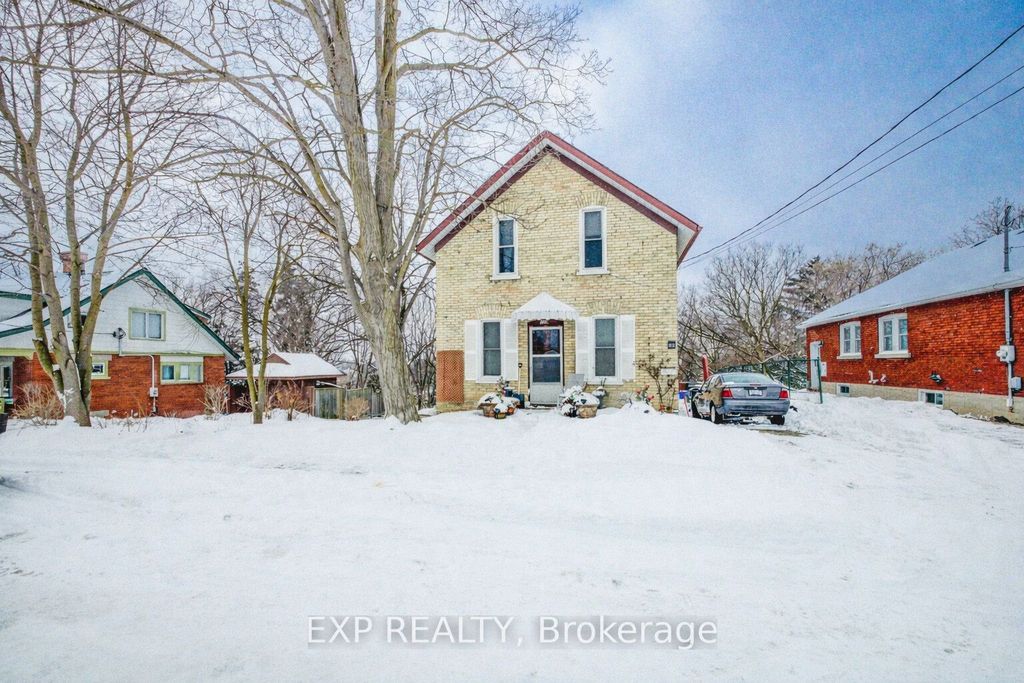 Photo of 105 St George Street, Kitchener, ON N2G 2T2 (MLS # X12709204)