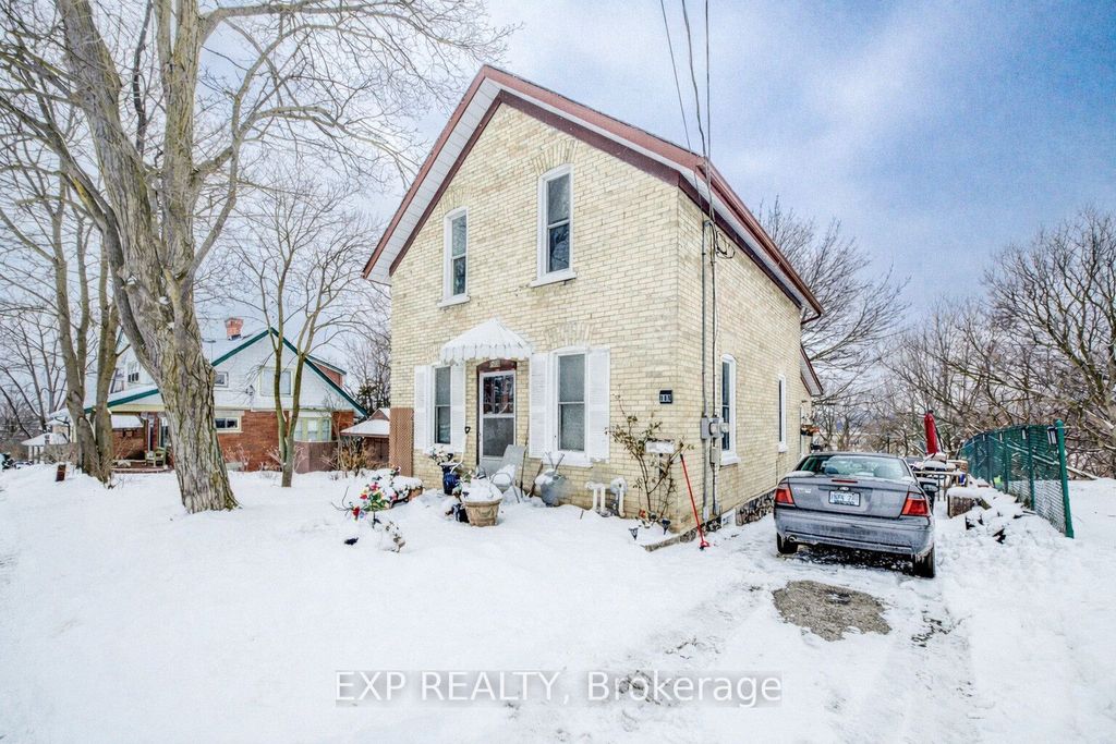 Photo of 105 St George Street, Kitchener, ON N2G 2T2 (MLS # X12709204)