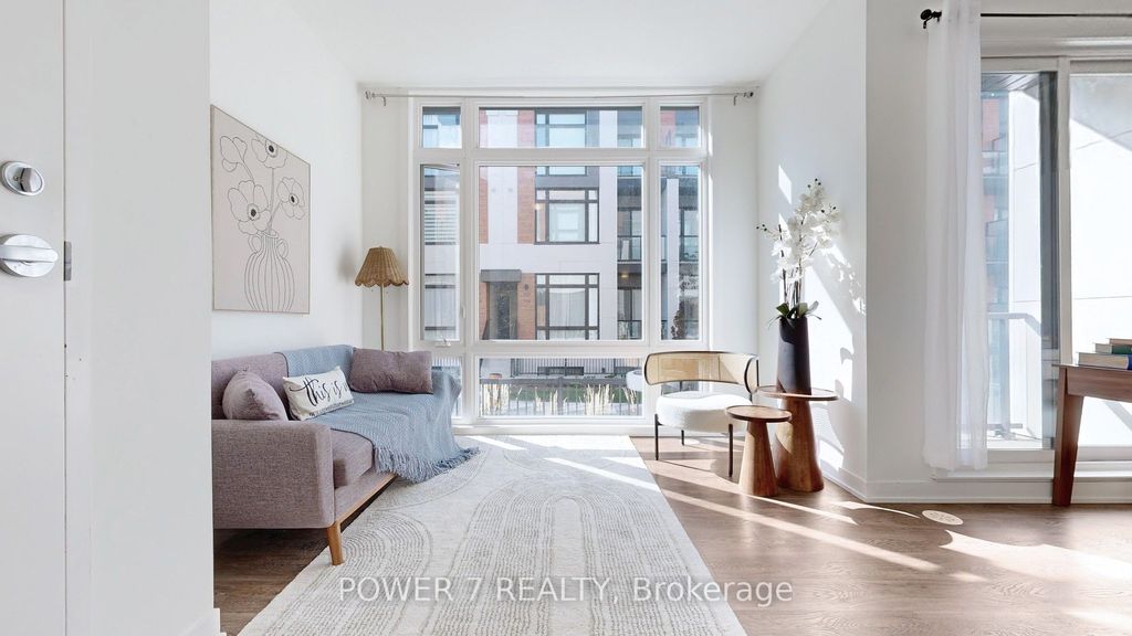 Photo of 14 David Eyer Road #1009, Richmond Hill, ON L4S 0N4 (MLS # N12457503)