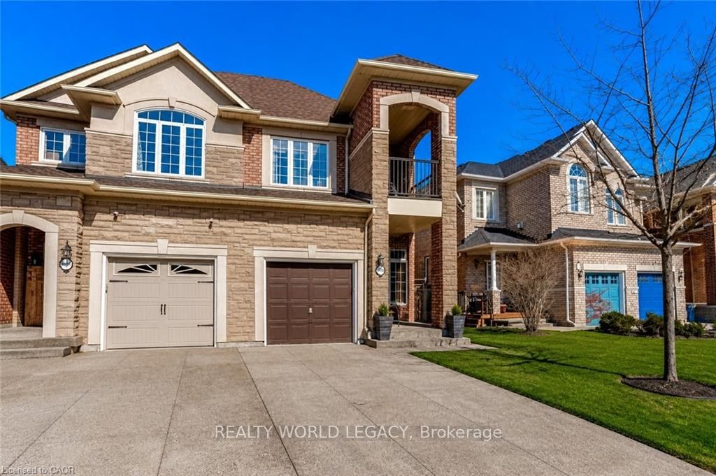 2313 Newcastle Crescent