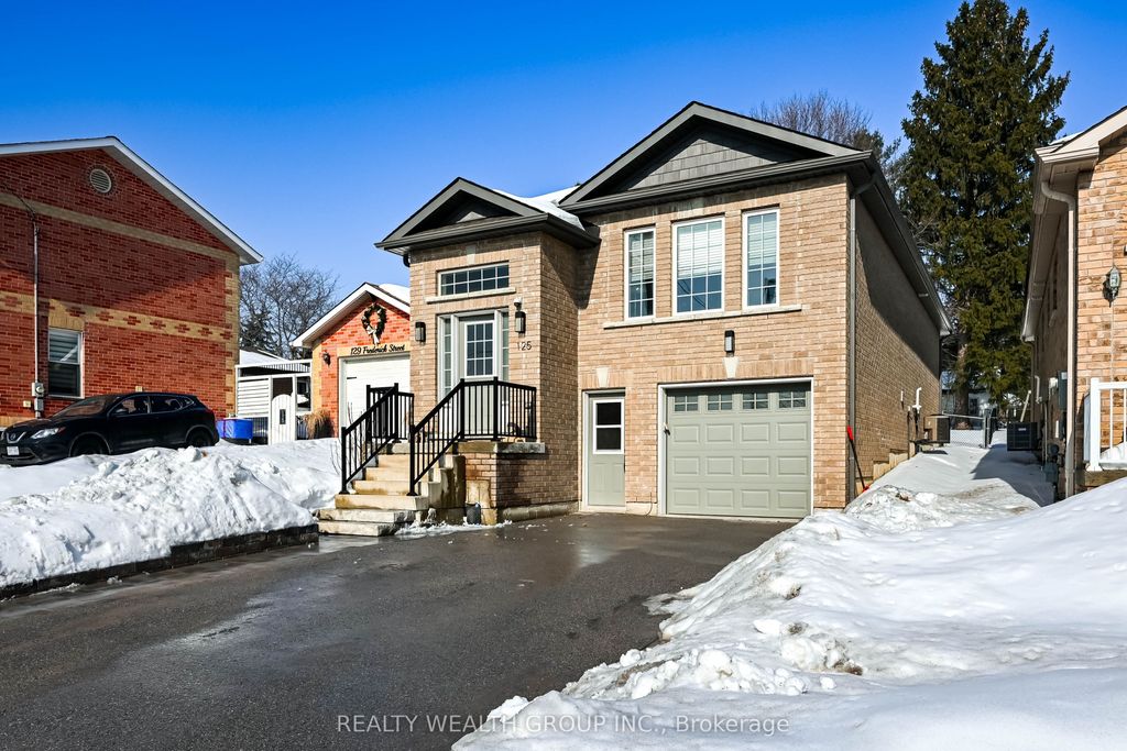 Photo of 125 N Frederick Street N, Bradford West Gwillimbury, ON L3Z 1P7 (MLS # N12803922)