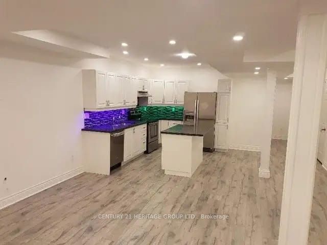 7 Tarmack Avenue Lower