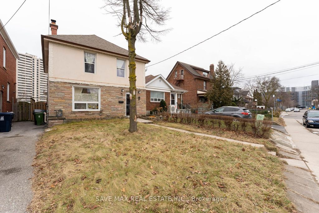 Photo of 73 Buttonwood Avenue, Toronto, ON M6M 2H9 (MLS # W12369769)