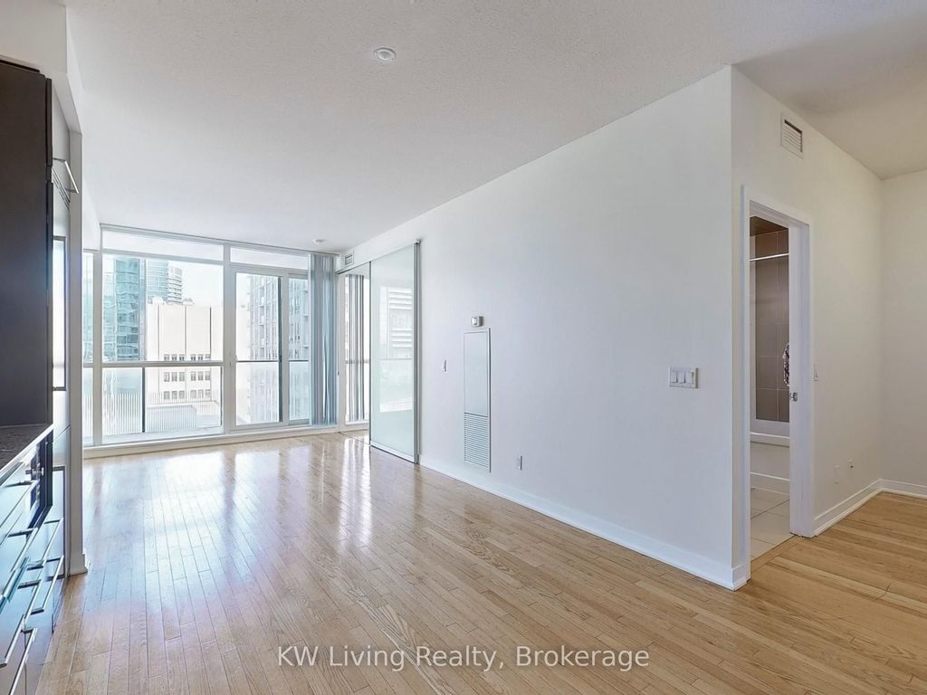 Photo of 770 Bay Street #1403, Toronto, ON M5G 0A6 (MLS # C12015542)