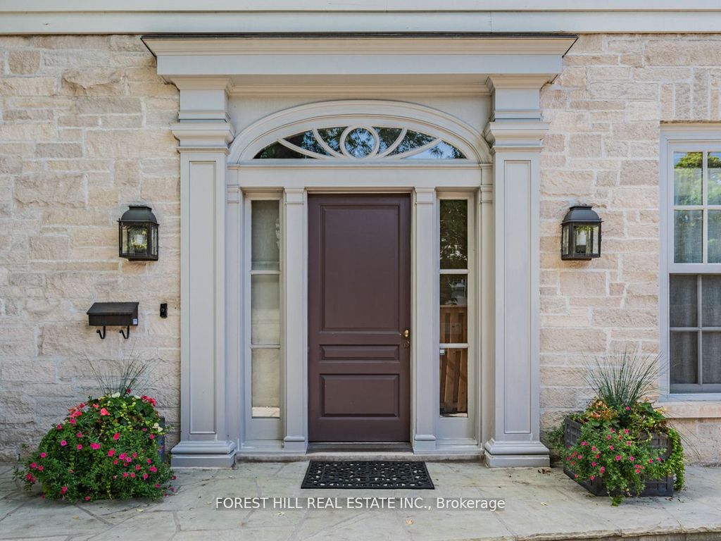 Photo of 1 Burton Road, Toronto, ON M5P 1T6 (MLS # C12506780)